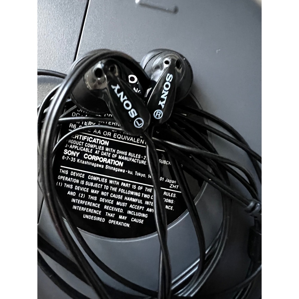 Sony Walkman D-F20 Portable CD Player FM AM Digital Radio ESPMAX Metallic Grey - Picture 5 of 5